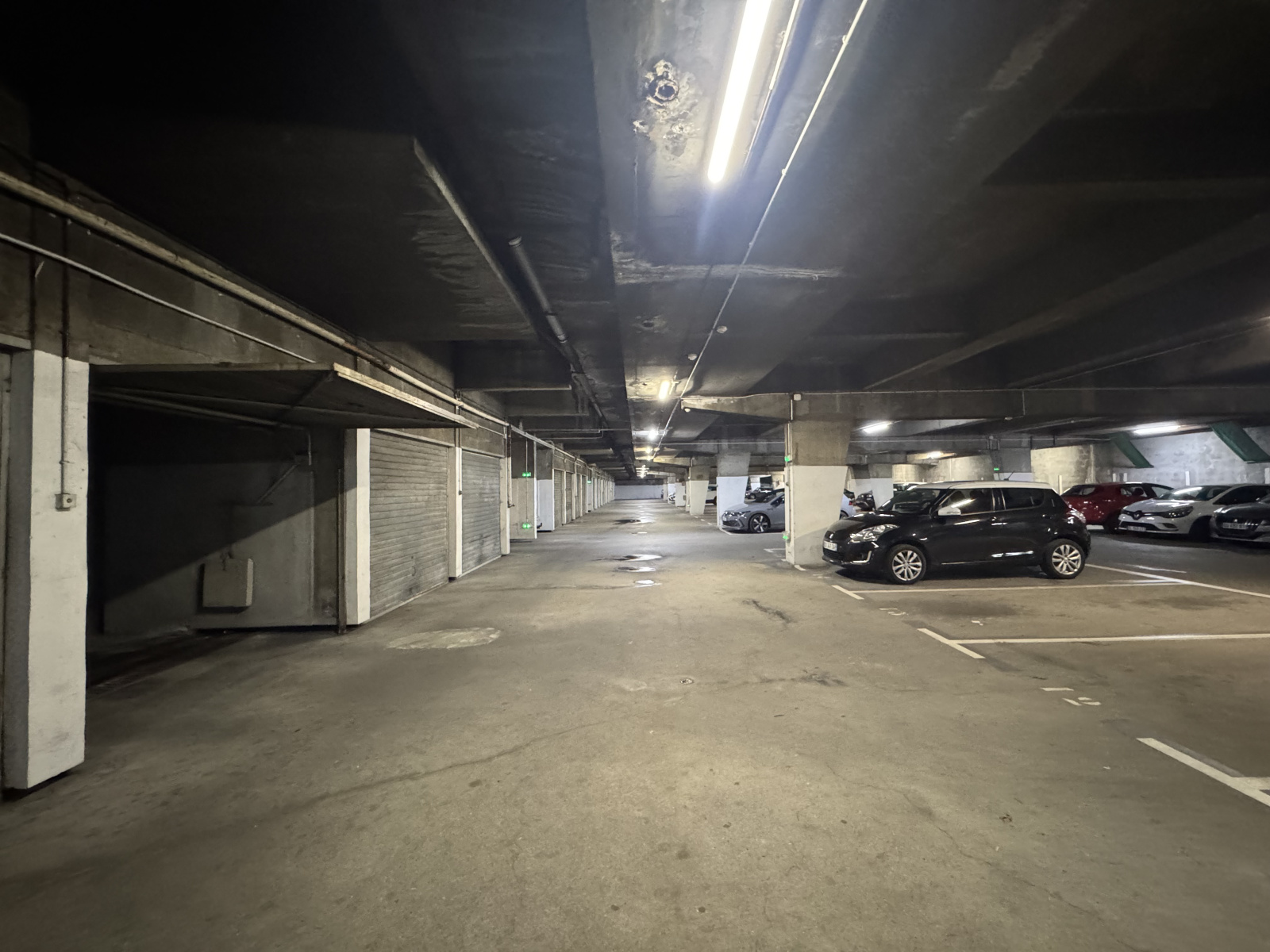 Image_2, Garage, Grenoble, ref :0173