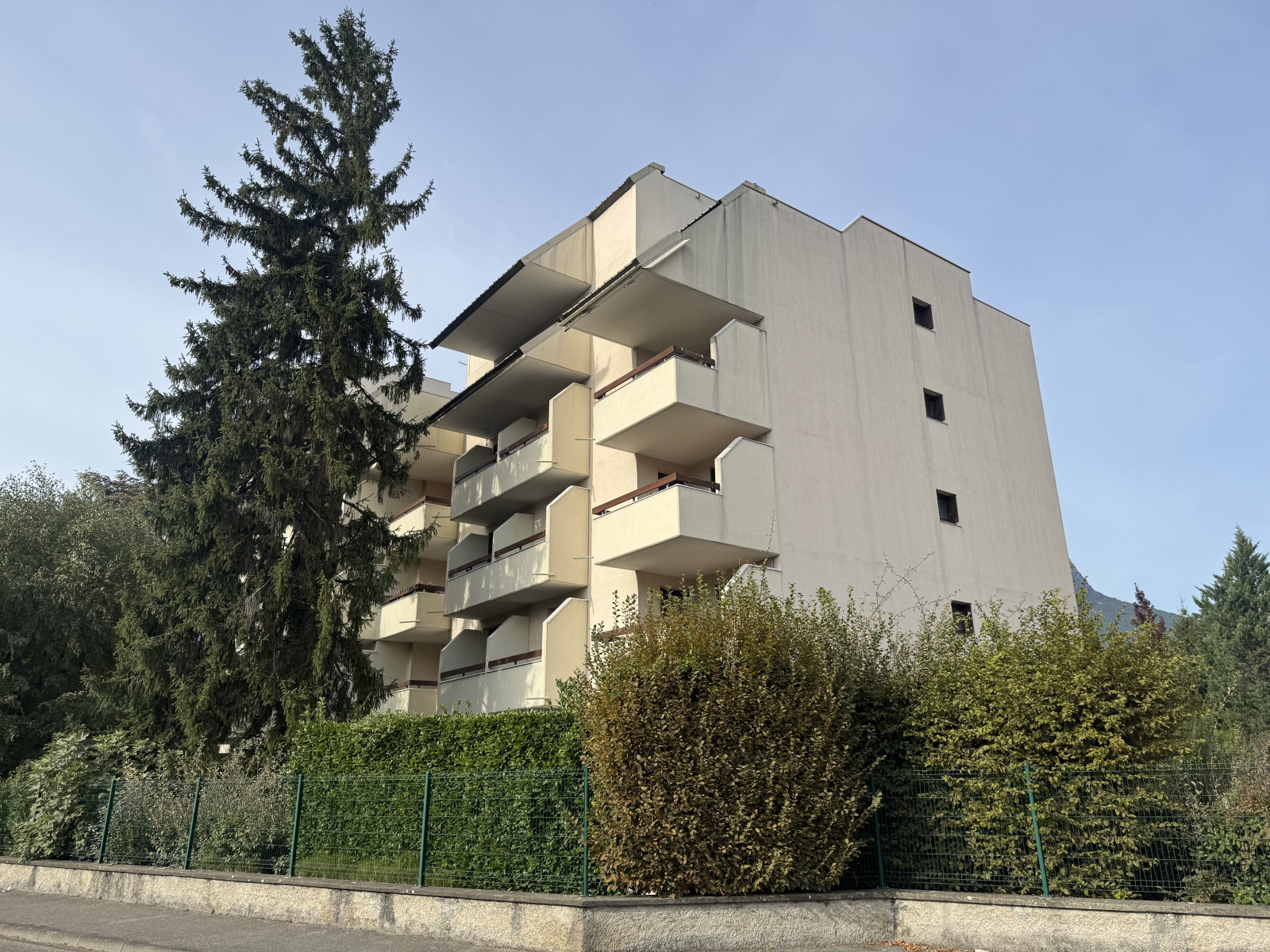 Image_1, Appartement, Fontaine, ref :0192